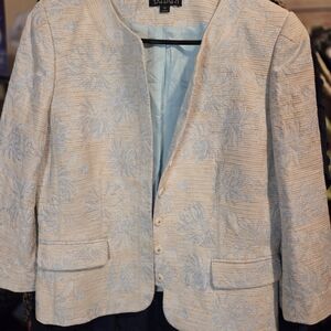 Tahari ASL Cream and Light Blue Floral Blazer